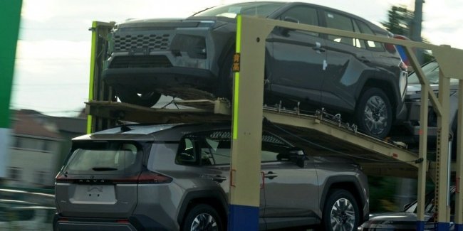 ��� Toyota RAV4 ������� �� ��� ������ ���������� ��������