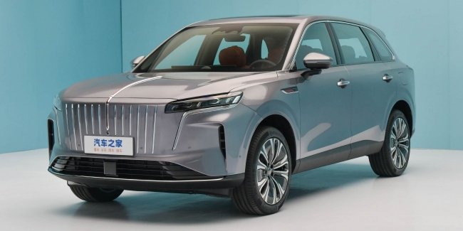 � ��� ������������ ������-�������� Hongqi HS6 PHEV