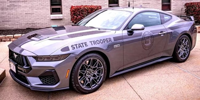 ������ ���-����� �������� ������� Mustang GT