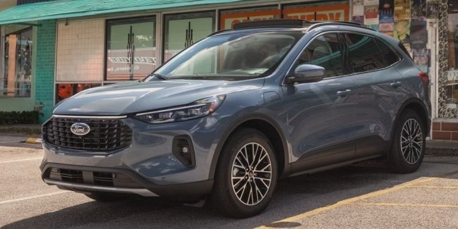 Ford ���������� � Escape ��� ������ ����