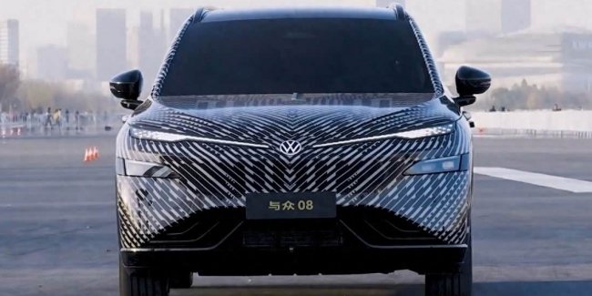 ����������� �������� Volkswagen ID.Unyx 08 �������� �� ����� ����