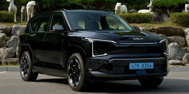 ���������� ����������� �������� KIA EV5 GT ������� �� �������