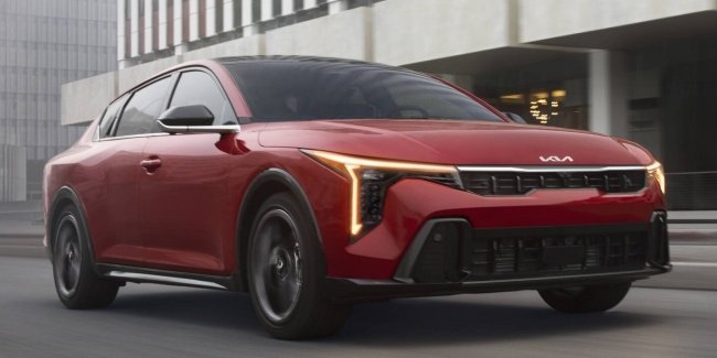 ����� KIA K4 �������� � ����� �� ���������� � ���