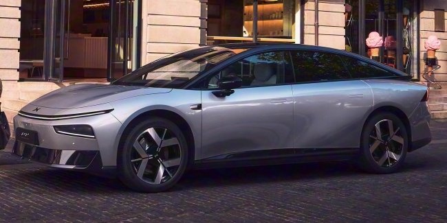 ������������ ��������� ����� Xpeng P7+ 2026