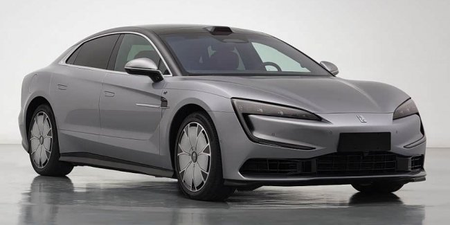 ������������ ���������� BYD Yangwang U7 ������ ��������� � ��� �������