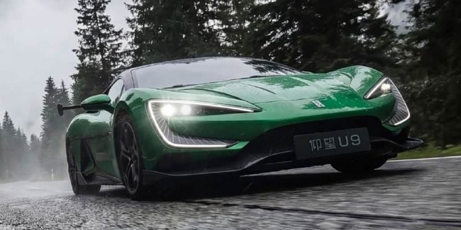 ����������� �������� Yangwang U9 ������� ������� ���������