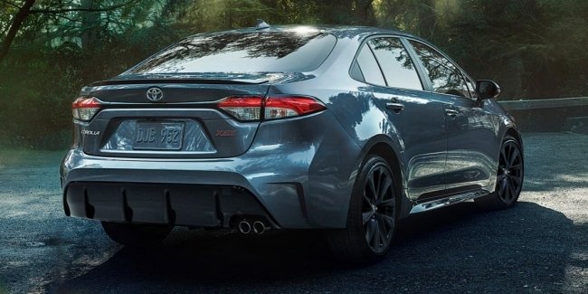 ���������� �������� Toyota Corolla � Camry