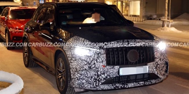 ����� Mercedes-AMG GLC 53 ����� ������