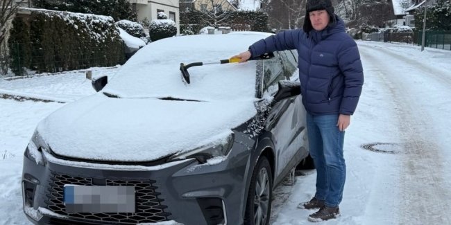 ͳ������� ���������� ����� Lexus ����������� ������� ����� ���������