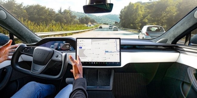 Tesla �������� �� ������� ��������� FSD � ����� �� ����