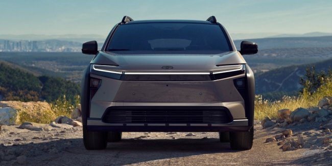 ��������������� Toyota bZ Woodland ������� �����