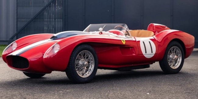 ������ �������� Ferrari ���� � ������� �� ����� ����������� ���������