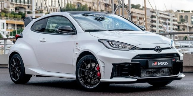Toyota ����������� ������� ����� GR Yaris