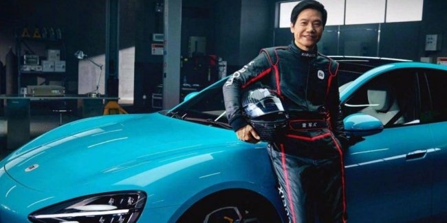 Xiaomi SU7 ������ Tesla Model 3 �� ��������� � ����
