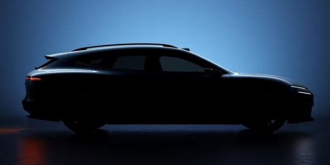 Avatr �������� ����������� ��������� 06T � ����������� Huawei