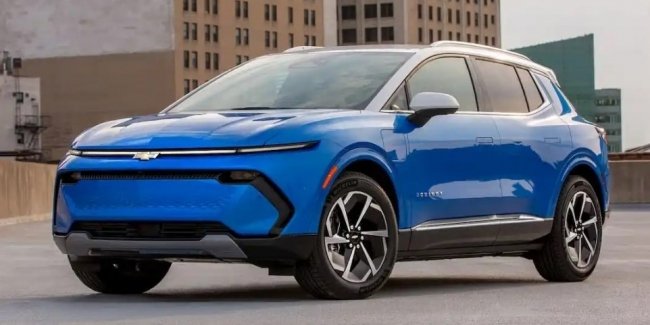 ��������������� Chevrolet Equinox EV � ��� ��������� � ������� � 10 000 ������