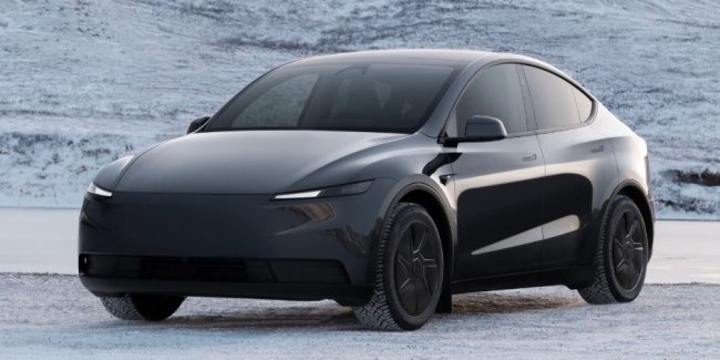 Tesla ��������� ����� Model Y AWD