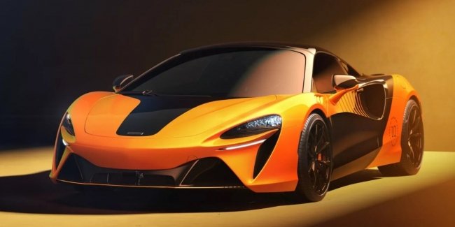 McLaren ���� 10 ����������� Artura Spiders