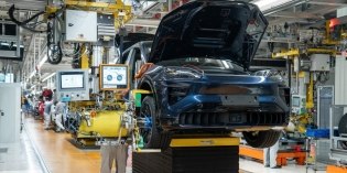 Porsche ��������� ����������� Cayenne Electric