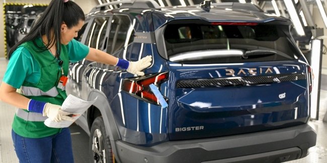 �������� Dacia Bigster ���� ��������� �����