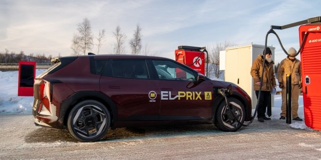 KIA EV4 ������� 390 �� � �������� �������� ������