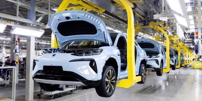 ���������� ��������� BYD ������ ������ Ford �� �������� ���������