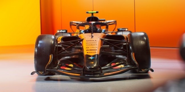 ������� McLaren Racing ����������� ����� ����� MCL40