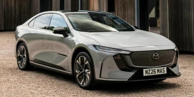 ���� Mazda 6e � ������ �������� ����� ����� �������, ��� � ����