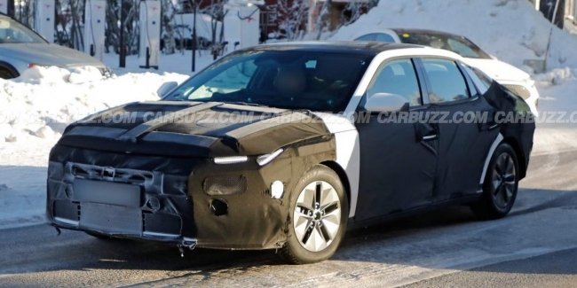 Hyundai Elantra ������ �������� �������������� �� ��� �����