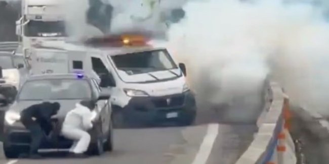 � ���볿 ����� ����� ��� ��������� ��������� �������������� ������