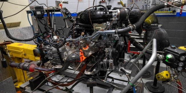 Nissan �������, �� ���� � �������� ���� 100-������� ������