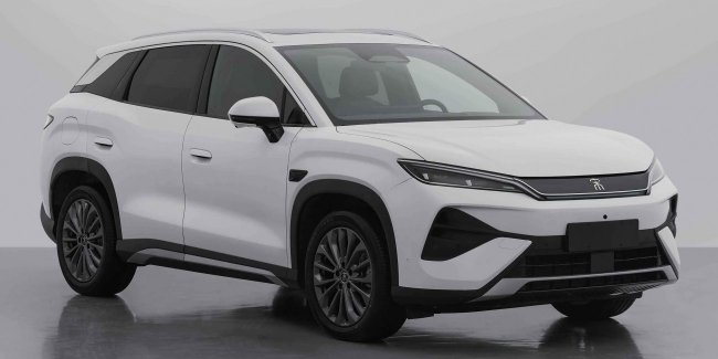 BYD ���� ����� �������� Song Ultra EV