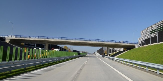 � ����� ��������� �������� � �������� 150 ��/���