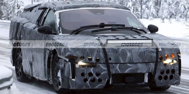 ��� ��������� ���� Ferrari Luce ����������� �������������� ������ ������������