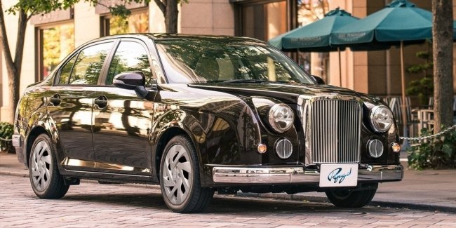 � ������ ������� � ����������� �����-����� Mitsuoka �� ��� Toyota Corolla Axio