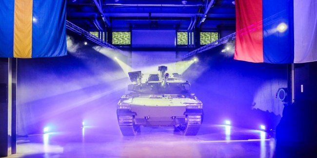 BAE Systems ������������ ����� CV90 ��� ����������