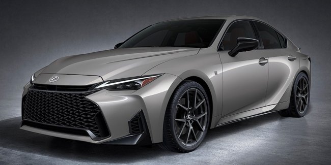 ��������� ����� Lexus IS �������� ��������� ������������