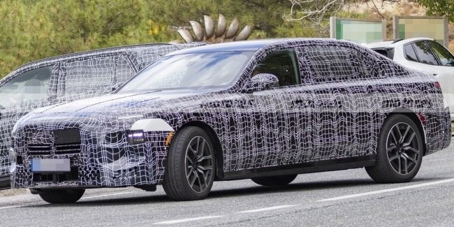 BMW 7 Series 2027 �������� �� ������