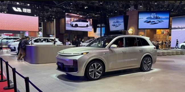 �������� Li Auto �������� �� �����������-��������� �������-���������� ������