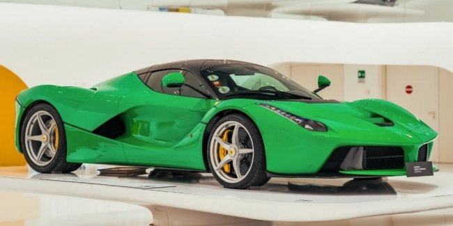 �� ������� ��������� ��������� Ferrari LaFerrari �������� ������