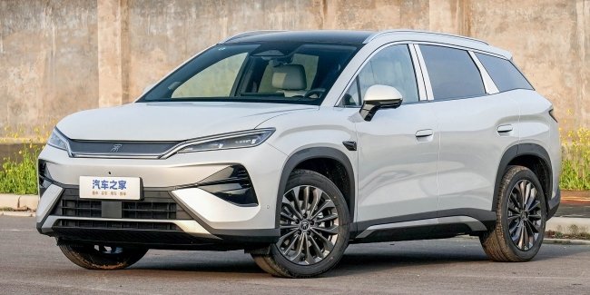 BYD ������� Song Ultra EV � ����������