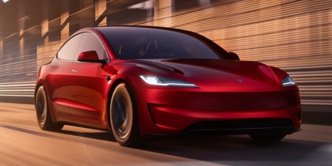 Tesla �������� ������ ����� Model 3 � �����