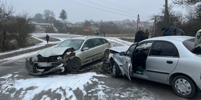 ³� ������� ���� � ��� �������� ����� 330 ��������