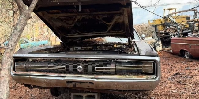 �� ������� ������� ���������� �������� Chrysler 300