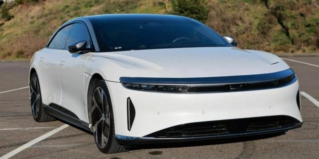 �������� ������������ ������� ����� 100 000 ������ ������� ������ �� ����� ����