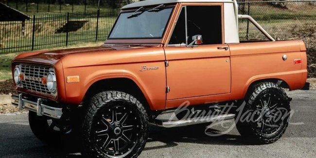 ����������� ���������� ���������� Ford Bronco �� �������� ����-������