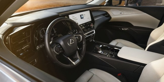 Lexus ������� ��������� ��������� ����� �������� � ������� �������� ����