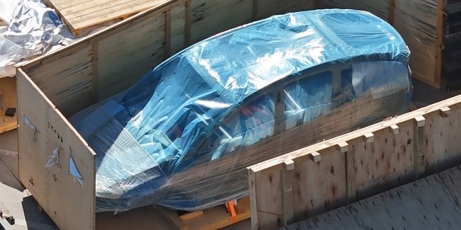 ��������� Tesla Model Y ������ ������ ��������� � ���