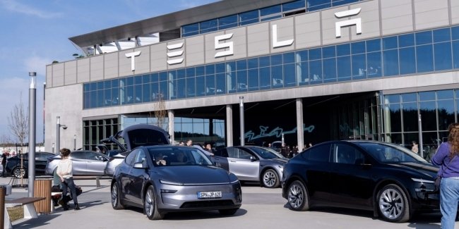 � ����� � ������� ������ ��������� ����������� Tesla