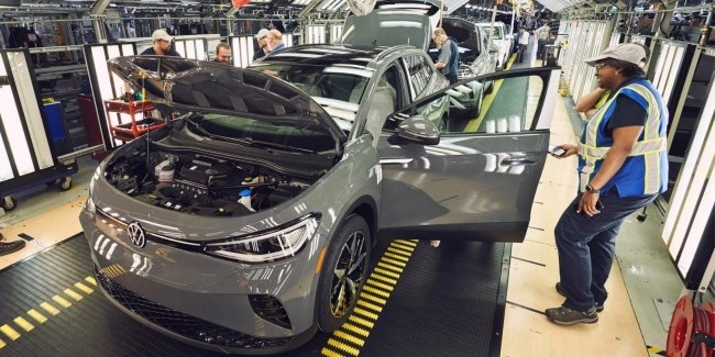 Volkswagen ��������� ����������� ����� ID.4 � ���